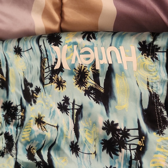 Hurley swimwear - Picture 4 of 5